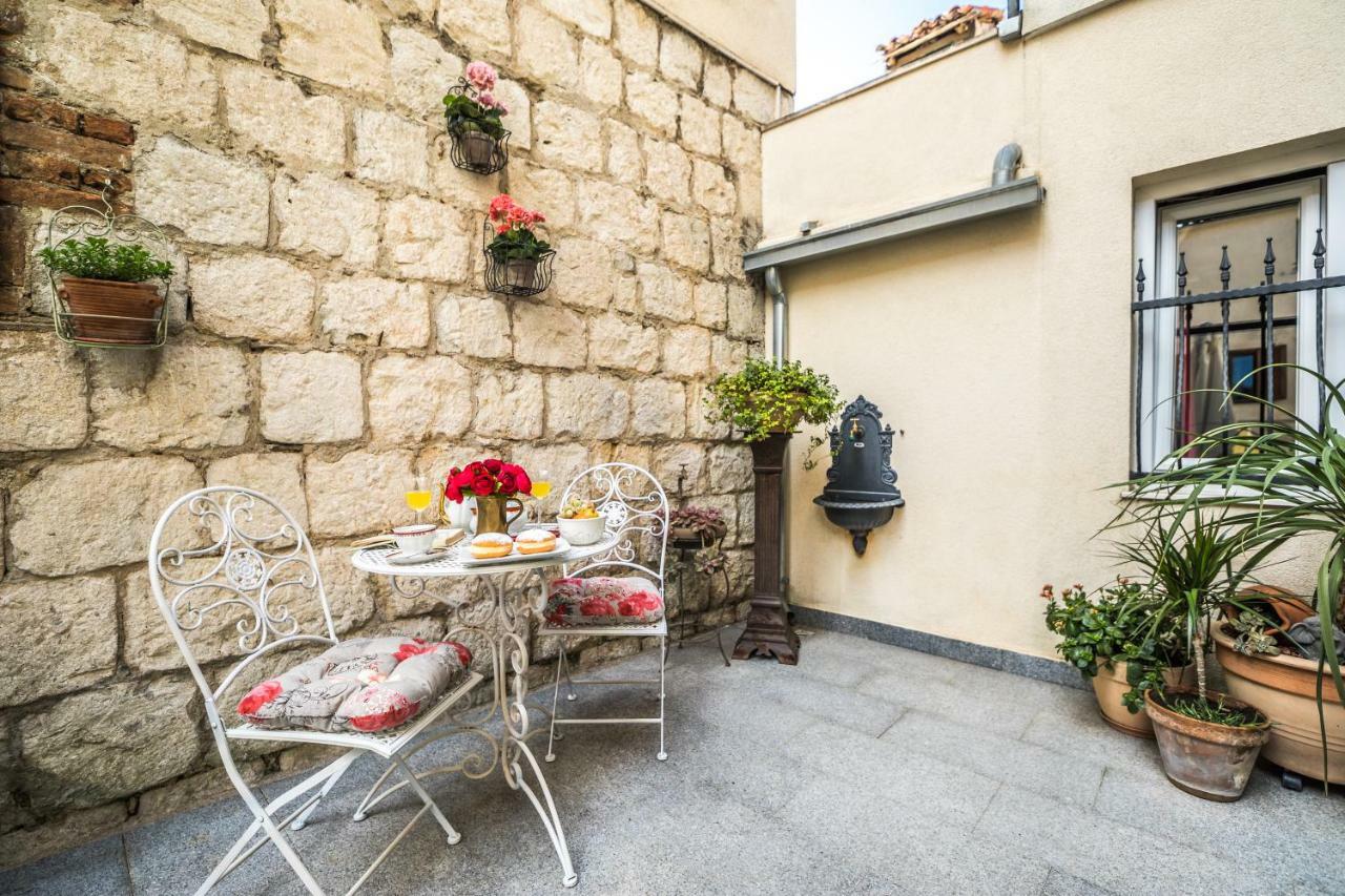 Apartament Emperor's *
